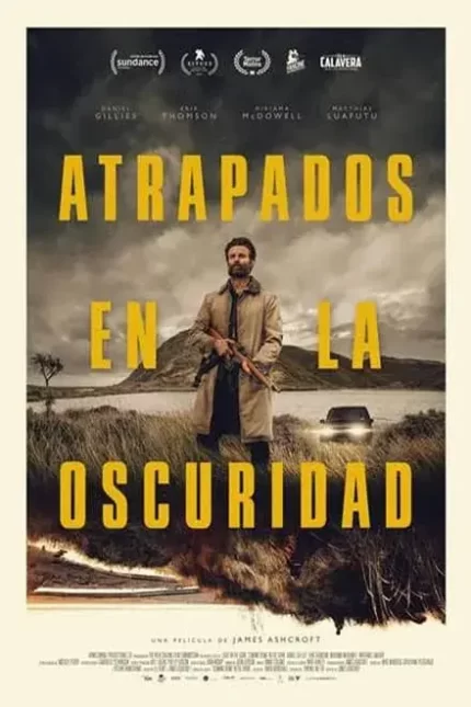 ATRAPADOS EN LA OSCURIDAD